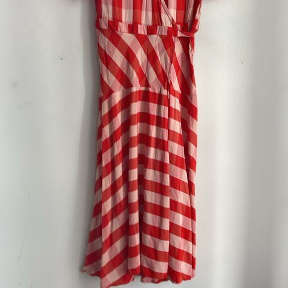 LOFT picnic plaid short sleeve fit & flared wrap dress sz 2 - Picture 3 of 10